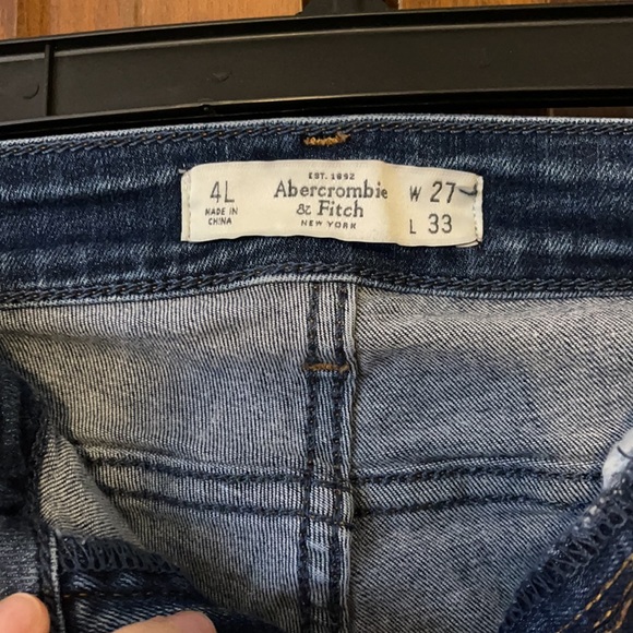 Abercrombie & Fitch Skinny Jean - 27/4 long - Picture 4 of 7